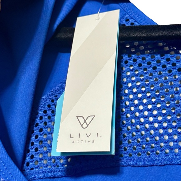 LIVI Active by Lane Bryant Blue Lightweight Back Cutout Athleisure Workout Top - Picture 9 of 9